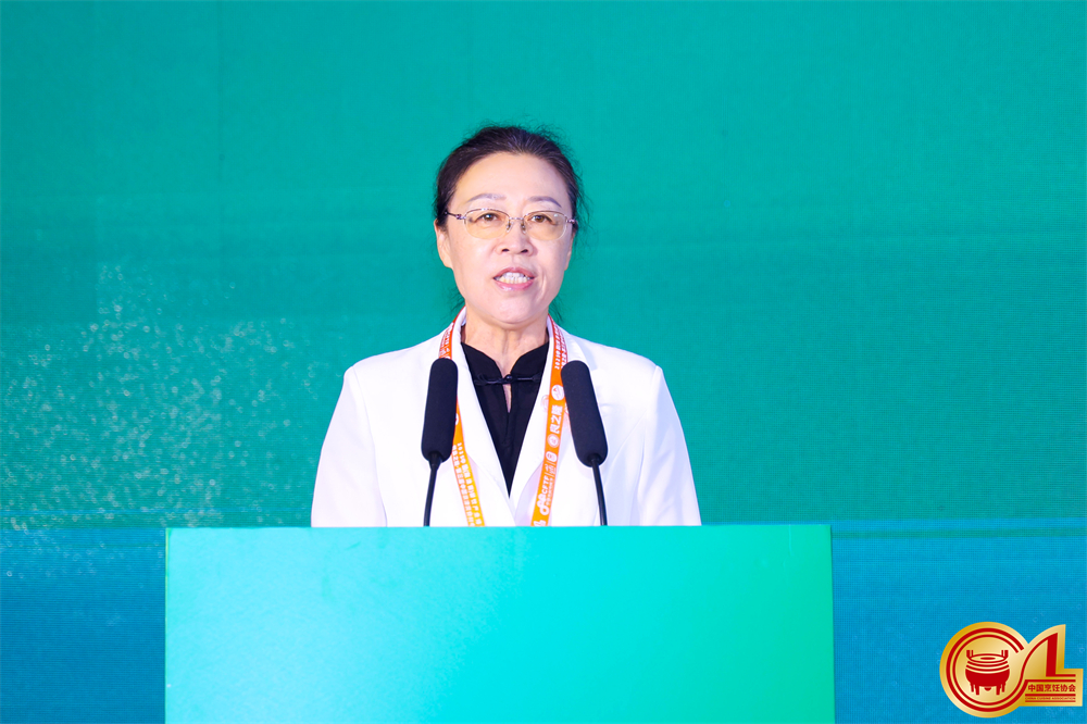 中国烹饪协特邀副会长 吕秋菊.jpg